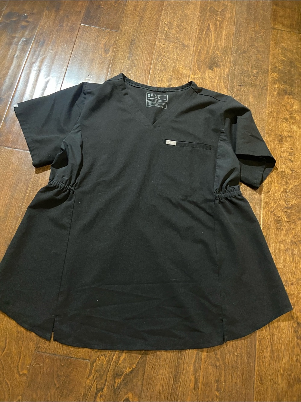 Figs Octavia Maternity Black V-Neck Scrub Top with Side Ruching Sz XXL